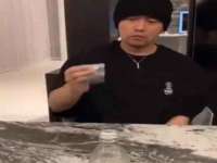 苏州无与伦商贸有限公司